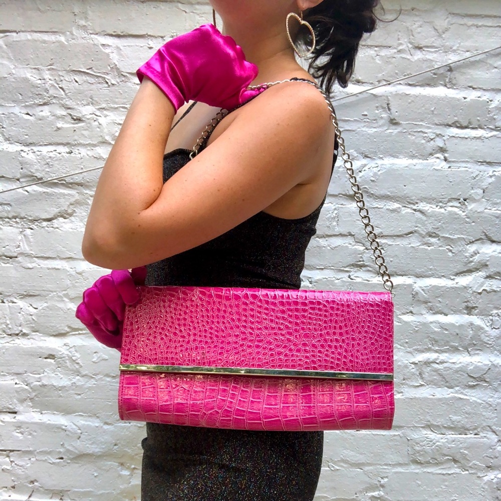 VTG Pink Patent Leather Clutch 💖🐊
